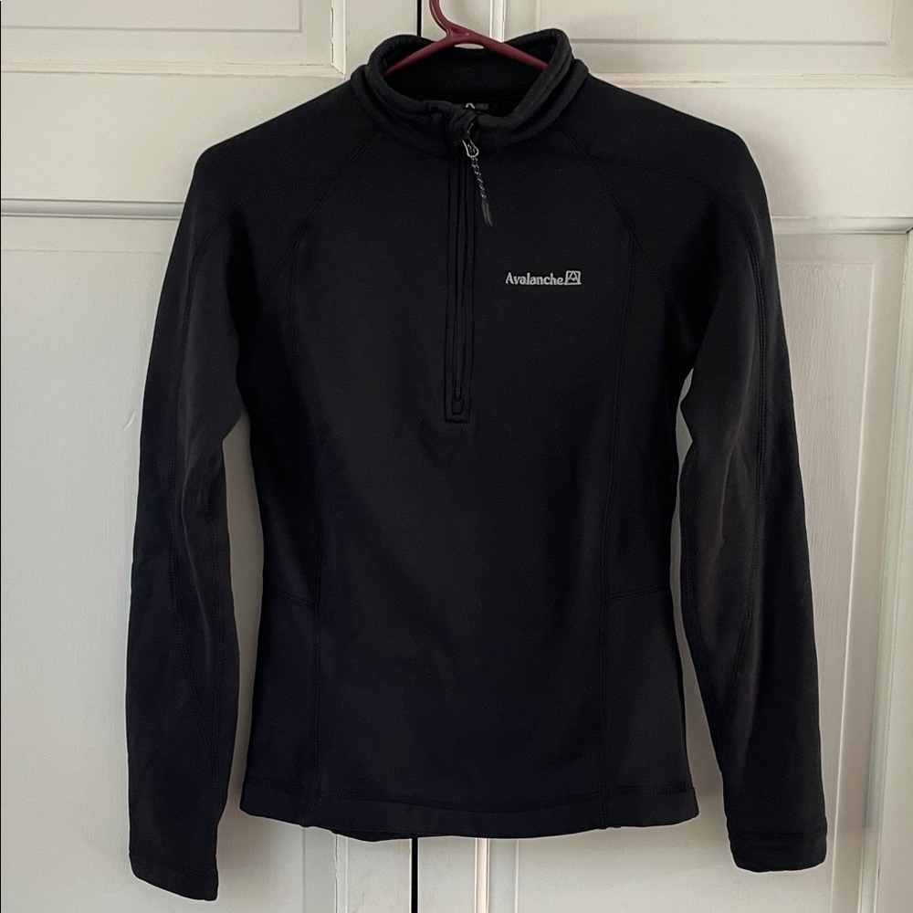 Avalanche Women’s Black 1/4 Zip Fleece Pullover. Size small